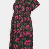 ONLY MATERNITY Donna OLMMAY NEW LIFE CUTLINE DRESS - Vestito Di Maglina - Black/hot Pink -Negozio al dettaglio ONLY MATERNITY 044a2e9320fc4fe08e946e3a12c38126