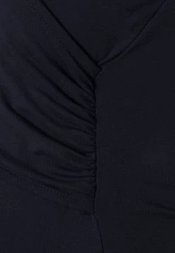 ONLY MATERNITY Donna OLMLISA MATERNITY WRAP - T-shirt Basic - Night Sky 7 ONLY MATERNITY Donna OLMLISA MATERNITY WRAP - T-shirt Basic - Night Sky -Negozio al dettaglio ONLY MATERNITY 25a0aafe3b6e432aa2fd451a662fea90