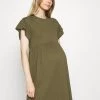 ONLY MATERNITY Donna OLMMAY NEW LIFE CUTLINE DRESS - Vestito Di Maglina - Olive Night -Negozio al dettaglio ONLY MATERNITY 397332f07b844e4586d1b8c023b1f7a9