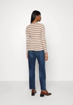 ONLY MATERNITY Donna OLMVILLA ONECK BOX - Maglietta A Manica Lunga - Cloud Dancer 10 ONLY MATERNITY Donna OLMVILLA ONECK BOX - Maglietta A Manica Lunga - Cloud Dancer -Negozio al dettaglio ONLY MATERNITY 5e856e01af7f4f628cd72116079e3221