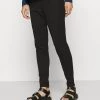 ONLY MATERNITY Donna OLMPOPTRASHEASYLIFE PANT - Pantaloni - Black -Negozio al dettaglio ONLY MATERNITY 855abe8de58a4b7bb15146f7cb46e615