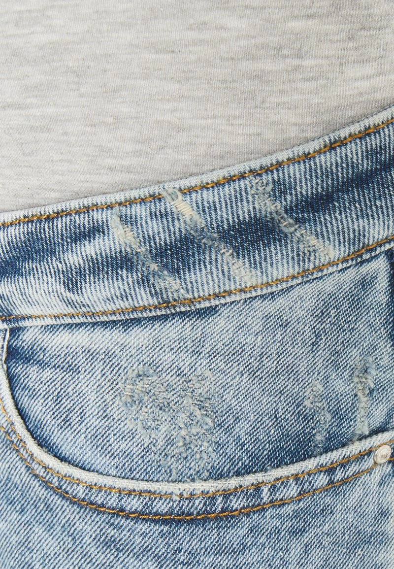 ONLY MATERNITY Donna OLMENEDA MOM MATERNITY - Jeans Slim Fit - Light Blue Denim 5 ONLY MATERNITY Donna OLMENEDA MOM MATERNITY - Jeans Slim Fit - Light Blue Denim - immagine 3