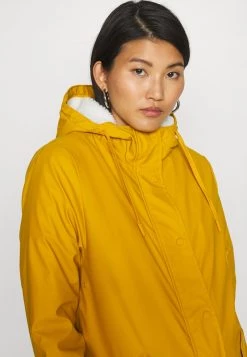 ONLY MATERNITY Donna OLMSALLY RAINCOAT - Cappotto Invernale - Yellow -Negozio al dettaglio ONLY MATERNITY 91323b6db5f649288845ebffe7acedac