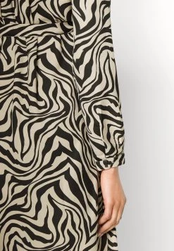 ONLY MATERNITY Donna OLMGWEN LIFE VICTORIA DRESS - Abito A Camicia - Camel -Negozio al dettaglio ONLY MATERNITY 943c3cd52ece420ca690db2bb30ca2d5