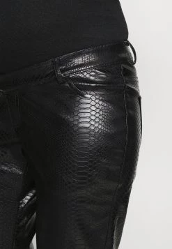 ONLY MATERNITY Donna OLMASHLEY SNAKE PANT - Pantaloni - Black -Negozio al dettaglio ONLY MATERNITY 9c24569cdcf547b79f9b04a01e3ed3da