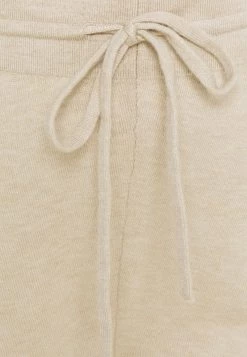 ONLY MATERNITY Donna OLMCOZY SET - Maglione - Stone 17 ONLY MATERNITY Donna OLMCOZY SET - Maglione - Stone -Negozio al dettaglio ONLY MATERNITY c31a3f5716754921b508d90712a3d1f2