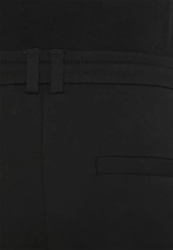 ONLY MATERNITY Donna OLMPOPTRASH EASY LIFE PANT - Pantaloni - Black 7 ONLY MATERNITY Donna OLMPOPTRASH EASY LIFE PANT - Pantaloni - Black -Negozio al dettaglio ONLY MATERNITY cc1a557432df4e7882ffea9557de2dec