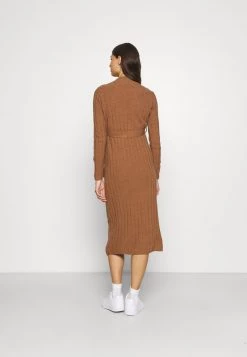 ONLY MATERNITY Donna OLMNEW TESSA O-NECK DRESS - Abito In Maglia - Argan Oil -Negozio al dettaglio ONLY MATERNITY d285d915b0b7454a8dcbe434f2ef8edc