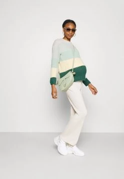 Negozio al dettaglio ONLY MATERNITY -Negozio al dettaglio ONLY MATERNITY e45a63836d474f86a2703d43524ec82b