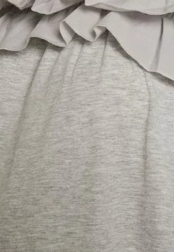 ONLY MATERNITY Donna OLMESSA DRESS - Vestito Di Maglina - Light Grey Melange -Negozio al dettaglio ONLY MATERNITY ecf8571636074bf9a69d4a5039490323