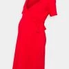 ONLY MATERNITY Donna OLMMAY WRAP DRESS - Vestito Di Maglina - Urban Red 2 ONLY MATERNITY Donna OLMMAY WRAP DRESS - Vestito Di Maglina - Urban Red -Negozio al dettaglio ONLY MATERNITY ff7363ac16a142f1b7cf0845df4119a2